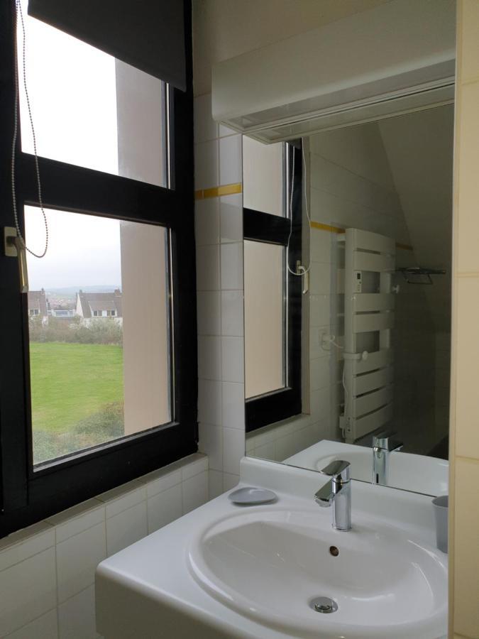 Le 246 - Duplex face à la mer pour 4 personnes, Wifi, TV full Sat, Parking Wimereux Exterior foto